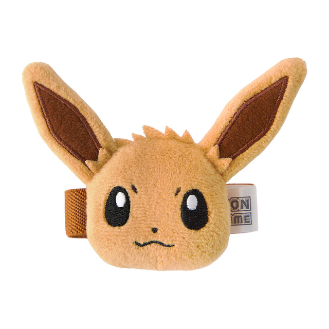ピカチュウと『ポケカ』を一緒に飾れる！ 可愛い“ぬいぐるみ”が7月18日発売―イーブイ、ミュウもラインナップの便利アイテム