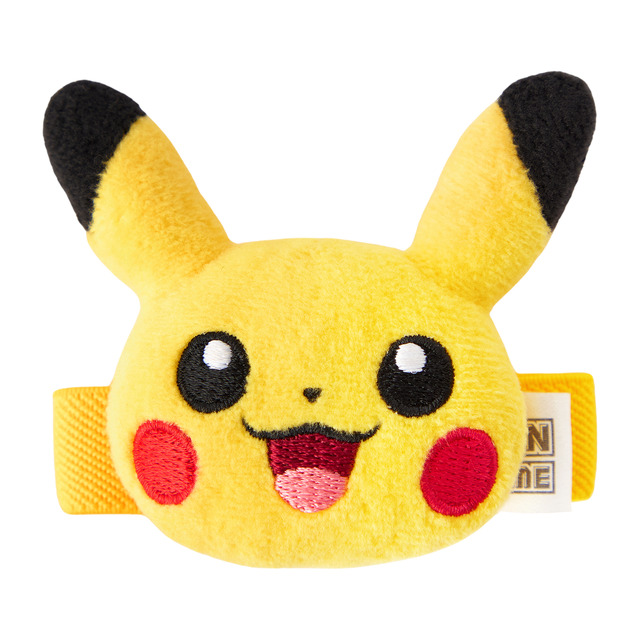 ピカチュウと『ポケカ』を一緒に飾れる！ 可愛い“ぬいぐるみ”が7月18日発売―イーブイ、ミュウもラインナップの便利アイテム