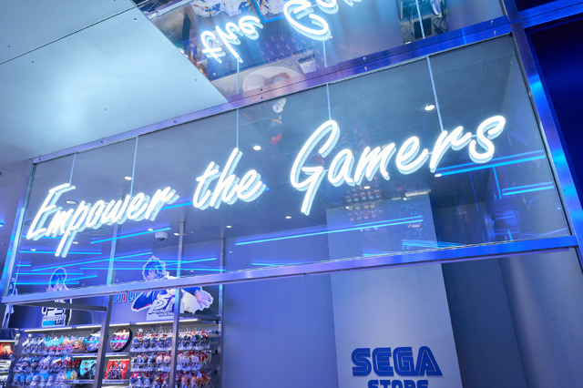 セガ、渋谷に公式ストア「SEGA STORE TOKYO」出店！限定デザインのソニックが展示の新店舗に突撃―COO・内海州史氏も登壇のオープニングセレモニーをレポート