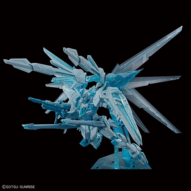 氷・雷を思わせる色合いがクール！特別カラーのMGガンプラ「フリーダム Ver.2.0」「ジャスティス」がガンダムベースで発売決定