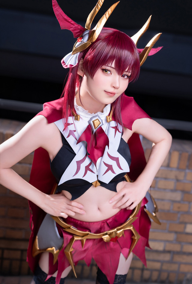 あおい（X：@_aoi_oi）、撮影：Shara（X：@@sugasugamomiage）