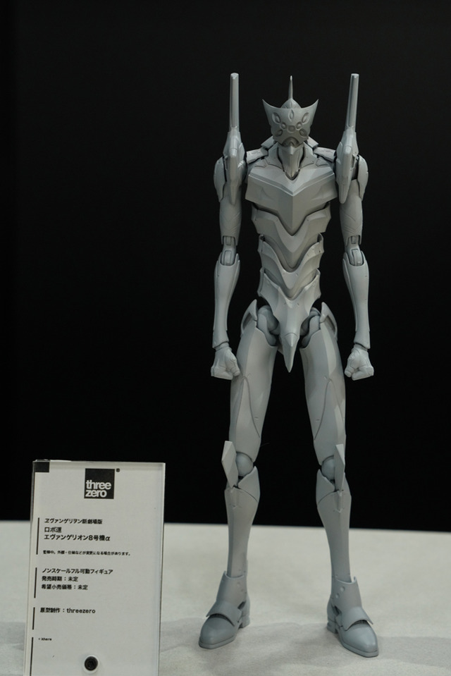 綾波レイ、アスカの大型造形物も！「エヴァワンフェス」珠玉の作品が大集結、放送30周年を記念した特別コラボ企画の様子をお届け【WF2025夏】