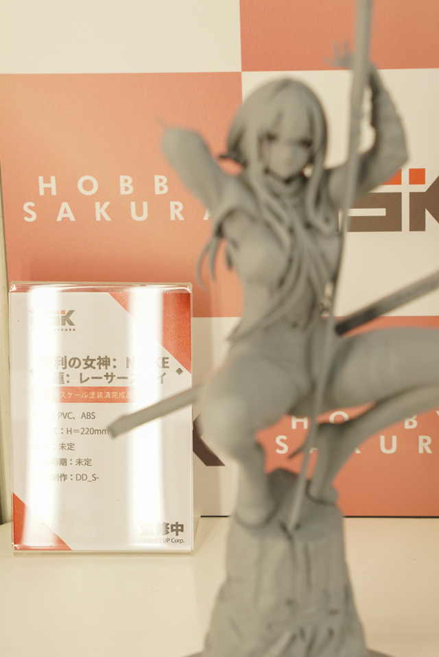 【WF2025夏】今年の夏は『NIKKE』が熱い！通常衣装から夏衣装まで、勝利の女神の麗しいフィギュアが「ワンフェス」に大集結