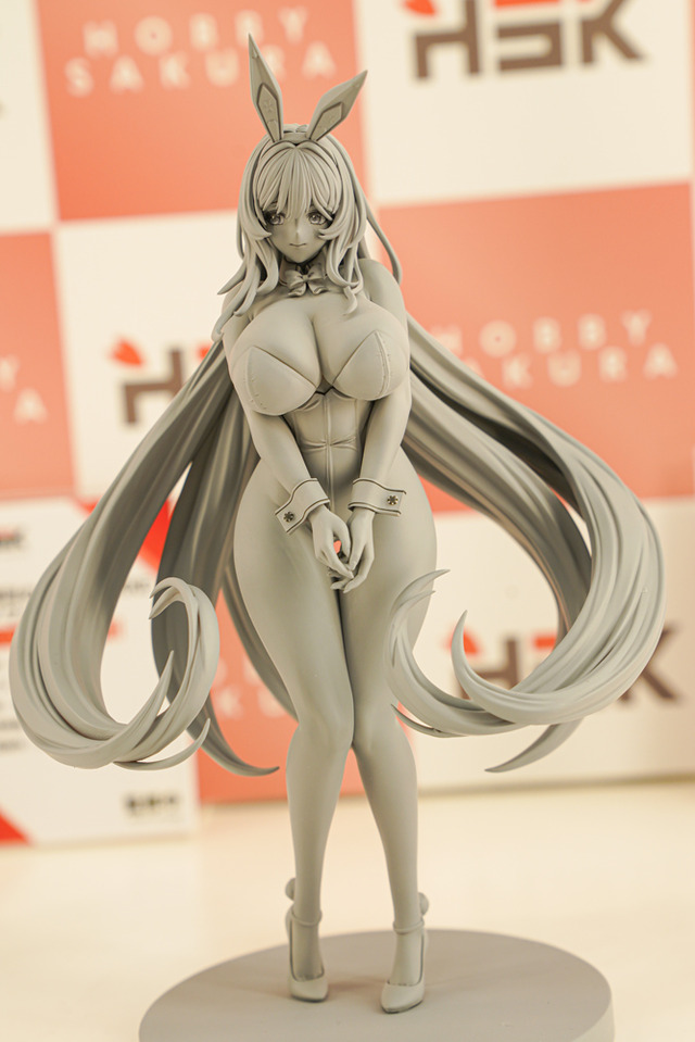 【WF2025夏】今年の夏は『NIKKE』が熱い！通常衣装から夏衣装まで、勝利の女神の麗しいフィギュアが「ワンフェス」に大集結