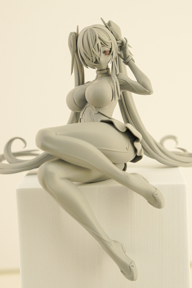 【WF2025夏】今年の夏は『NIKKE』が熱い！通常衣装から夏衣装まで、勝利の女神の麗しいフィギュアが「ワンフェス」に大集結