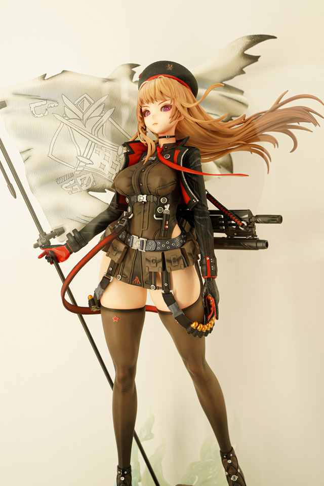 【WF2025夏】今年の夏は『NIKKE』が熱い！通常衣装から夏衣装まで、勝利の女神の麗しいフィギュアが「ワンフェス」に大集結