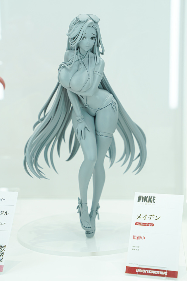 【WF2025夏】今年の夏は『NIKKE』が熱い！通常衣装から夏衣装まで、勝利の女神の麗しいフィギュアが「ワンフェス」に大集結