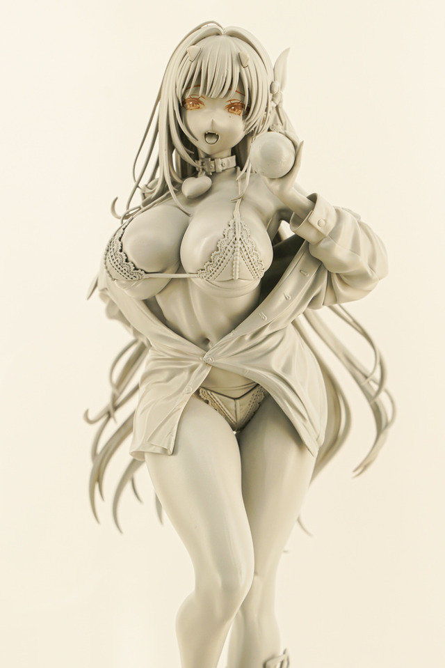 【WF2025夏】今年の夏は『NIKKE』が熱い！通常衣装から夏衣装まで、勝利の女神の麗しいフィギュアが「ワンフェス」に大集結
