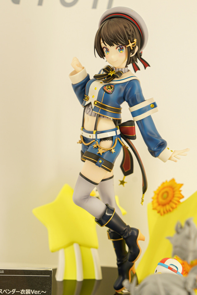 ホロライブ・フワモコやゲーマーズ等身大フィギュアの可愛さが無限大！「ミクxガンダムW」コラボなど「ワンフェス」を電脳アイドルが彩る【WF2025夏】