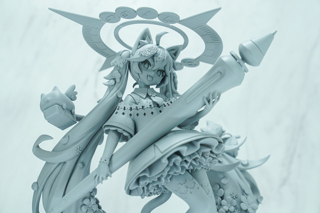 ホロライブ・フワモコやゲーマーズ等身大フィギュアの可愛さが無限大！「ミクxガンダムW」コラボなど「ワンフェス」を電脳アイドルが彩る【WF2025夏】