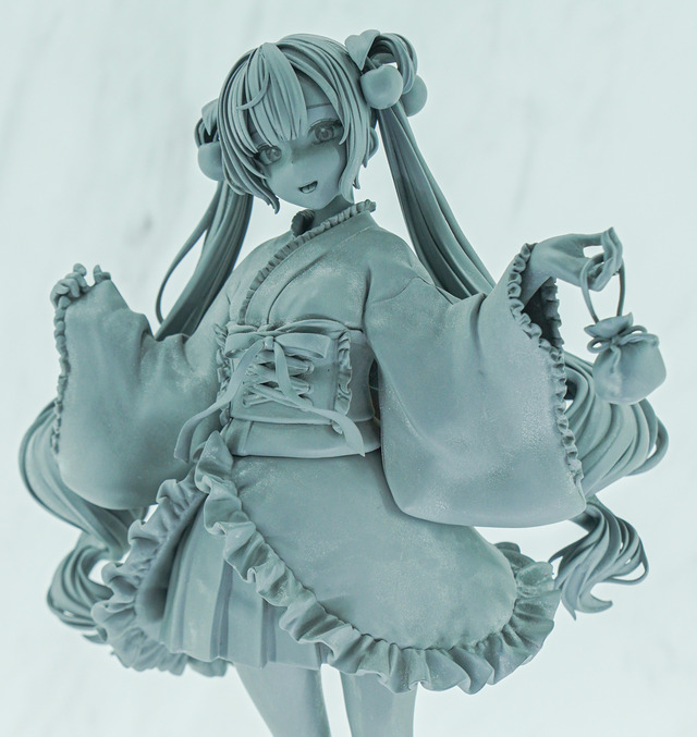 ホロライブ・フワモコやゲーマーズ等身大フィギュアの可愛さが無限大！「ミクxガンダムW」コラボなど「ワンフェス」を電脳アイドルが彩る【WF2025夏】