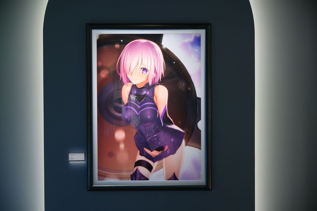 『FGO』最終再臨展へひと足先に参加！心奪われる美麗印刷でイラストの魅力を再発見できたメディア向け内覧会レポート