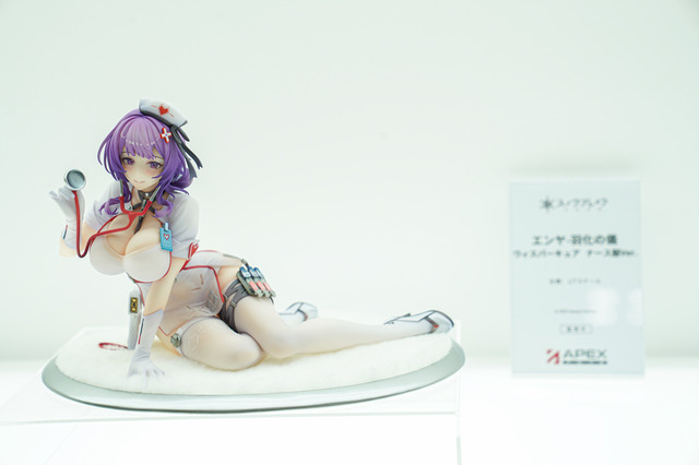 ドキッとする夏衣装から涼やかなドレスまで、「ワンフェス」に猛暑を吹き飛ばす『アズレン』『ブルアカ』美女フィギュアが集結【WF2025夏】