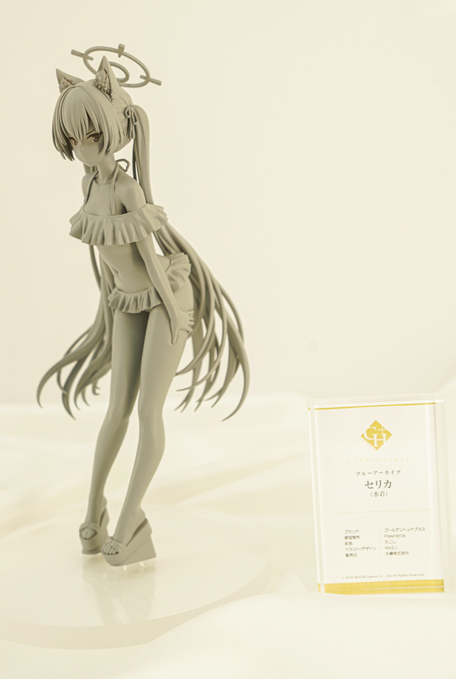 ドキッとする夏衣装から涼やかなドレスまで、「ワンフェス」に猛暑を吹き飛ばす『アズレン』『ブルアカ』美女フィギュアが集結【WF2025夏】