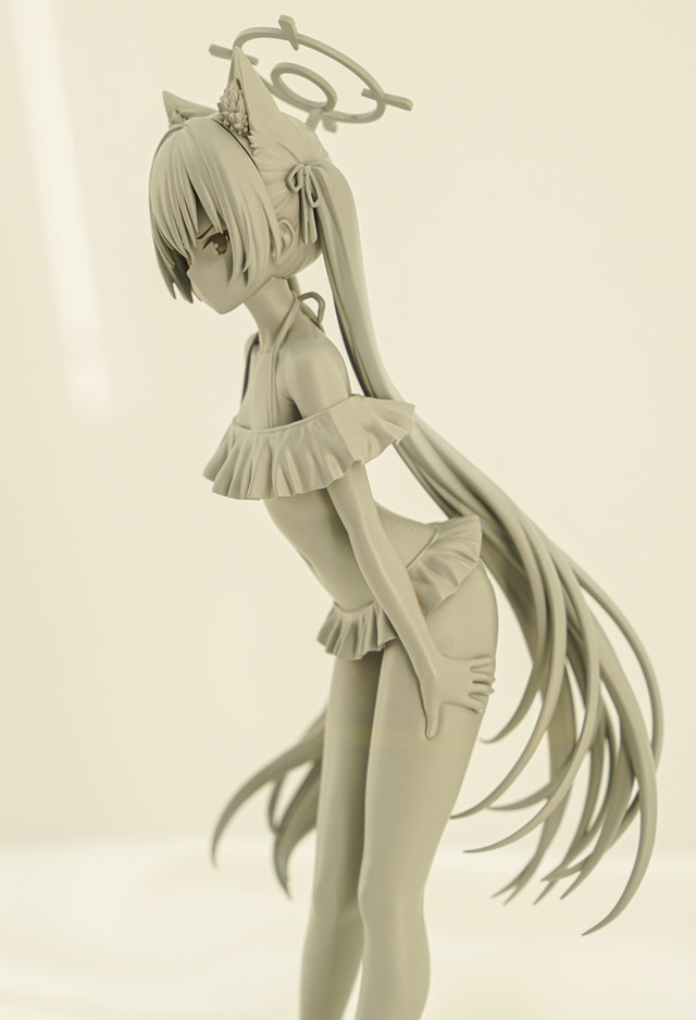 ドキッとする夏衣装から涼やかなドレスまで、「ワンフェス」に猛暑を吹き飛ばす『アズレン』『ブルアカ』美女フィギュアが集結【WF2025夏】