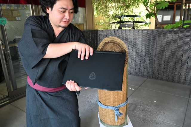 最新技術で研ぎ澄まされた名刀「MSI Katana 15HX B14Wシリーズ」を極めるために居合抜刀の達人に教えを乞う…“優れたゲーミングノート”と“優れた刀”は似ているのだ！