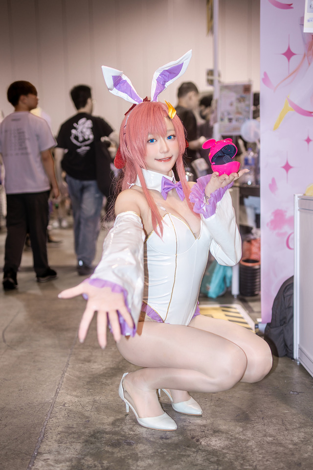 ラクス・クライン（バニーガールver.）「機動戦士ガンダムSEED」／Grace Kaori W（Instagram：gracekirara）