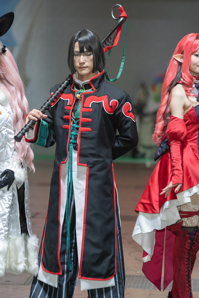 「FGO Fes. 2025」開幕！10周年となるメモリアルフェスは過去最大規模、公式コスプレイヤーと着ぐるみが揃ってお出迎え