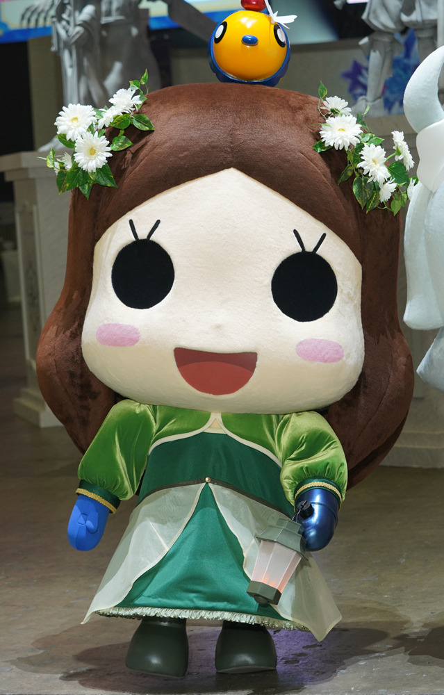 「FGO Fes. 2025」開幕！10周年となるメモリアルフェスは過去最大規模、公式コスプレイヤーと着ぐるみが揃ってお出迎え