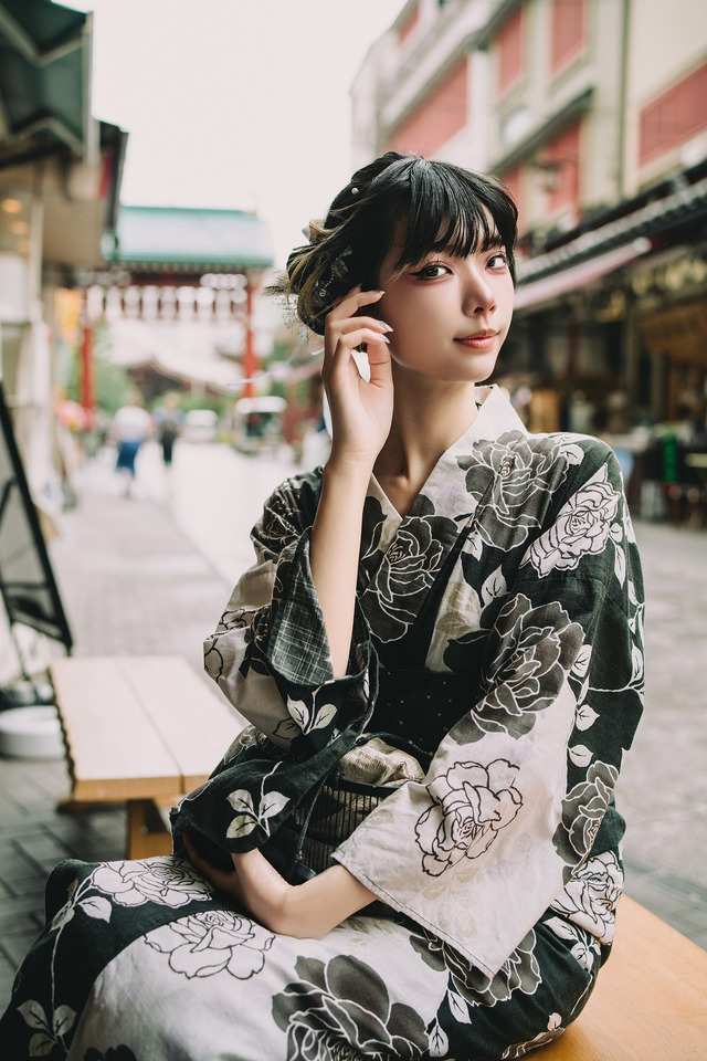 四巫日モミ（X：@momihi__44、Instagram：momihi__444）