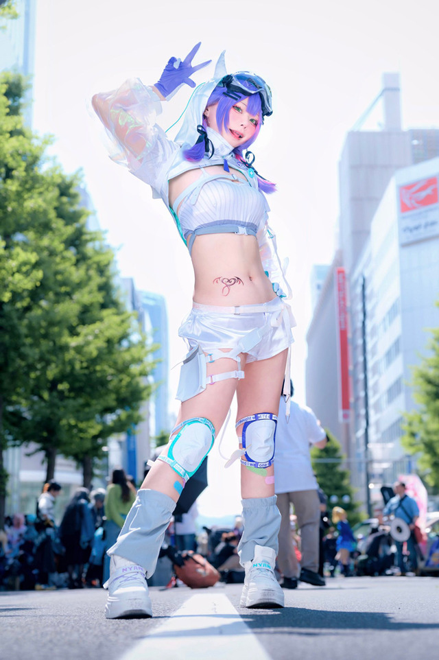 しほな（X：@shihonana_）、撮影：こへ（X：@Kohe_portrait）