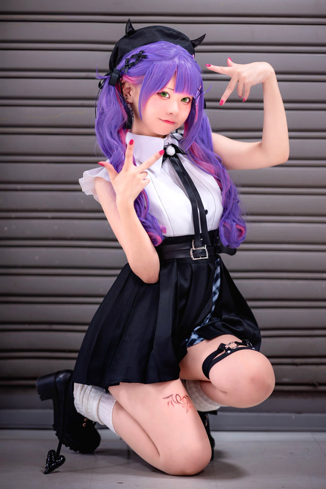 しほな（X：@shihonana_）、撮影：こへ（X：@Kohe_portrait）