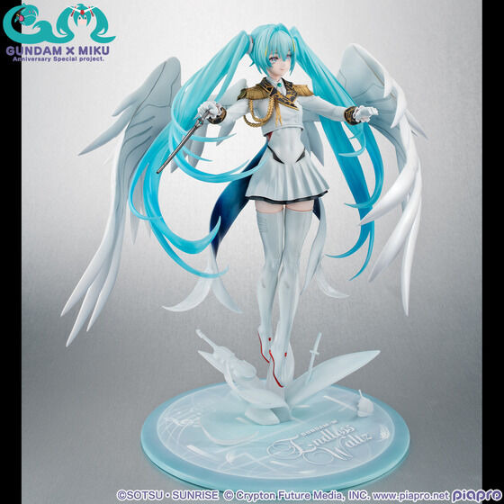 美しい“白い翼”…！「初音ミク × ウイングガンダムゼロ EW」フィギュアが登場ーイラストレーター・neco氏のデザインを元に立体化