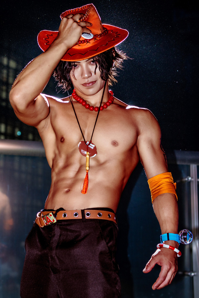 エース「ONE PIECE」／拳タロウ（X：@Light_Middle_K）