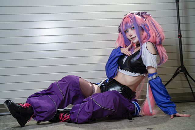 綺々羅々ヴィヴィ「ホロライブ」／壱村 あん（X：@ancho_cos）