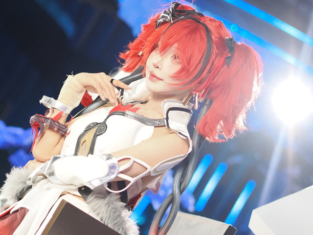 『鳴潮』×『パニグレ』がてんこ盛り！美女コスプレイヤーにもいっぱい会えた「KUROFEST」フォトレポート