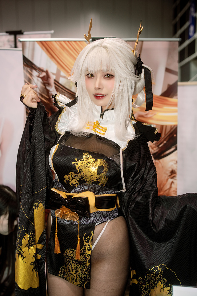 ブラン『勝利の女神:NIKKE』／Aoi（Instagram：aoi._.9z）