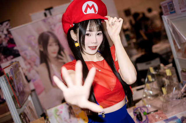 マリオ（女体化）／CU Una 張芷璇（Instagram：cu_una_）