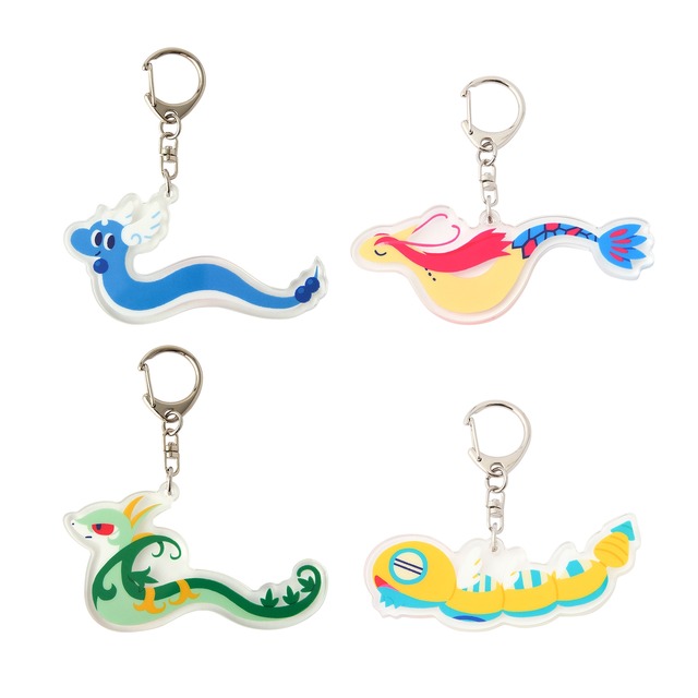 にょろにょろした『ポケモン』たちが集合！自由にポーズをとれるハクリューぬいぐるみや、ハブネークに巻き付かれるＴシャツなどユニーク