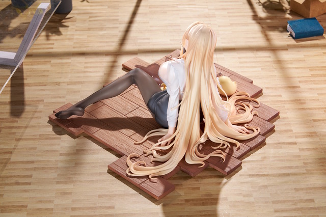 濡れたシャツから零れそうなバストが透け透け…！『アズレン』より「インプラカブル」が着せ替え衣装「迷える指揮官を導いて」の姿で立体化
