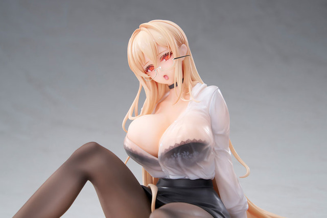 水が倒れてシャツを濡らしちゃった…零れそうな透け透けバストにドキッとくる『アズレン』「インプラカブル」フィギュアが予約開始！