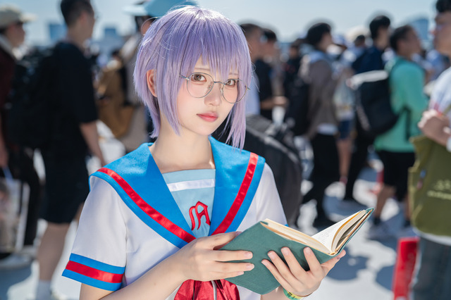 長門有希「涼宮ハルヒシリーズ」／緑埜（X：@midorino_o）