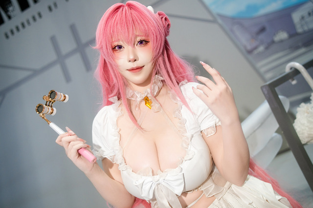 ドロシー『勝利の女神:NIKKE』／菌烨tako（X：@Takomayuyi）【勝利の女神:NIKKEブース】