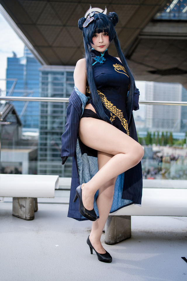 竜華キサキ『ブルーアーカイブ』／鶴葵（X：@tsuru_Cosplay）
