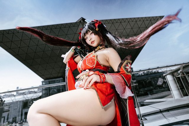 花火『崩壊：スターレイル』／鶴葵（X：@tsuru_Cosplay）