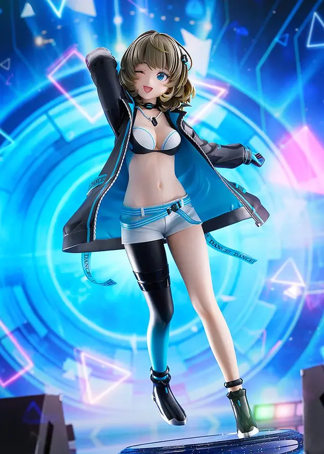 ジャケットの下には大胆なダンス衣装!『デレマス』より「高垣楓」1/7スケールフィギュアが予約受付開始ーブラックライトを当てることで青く発光