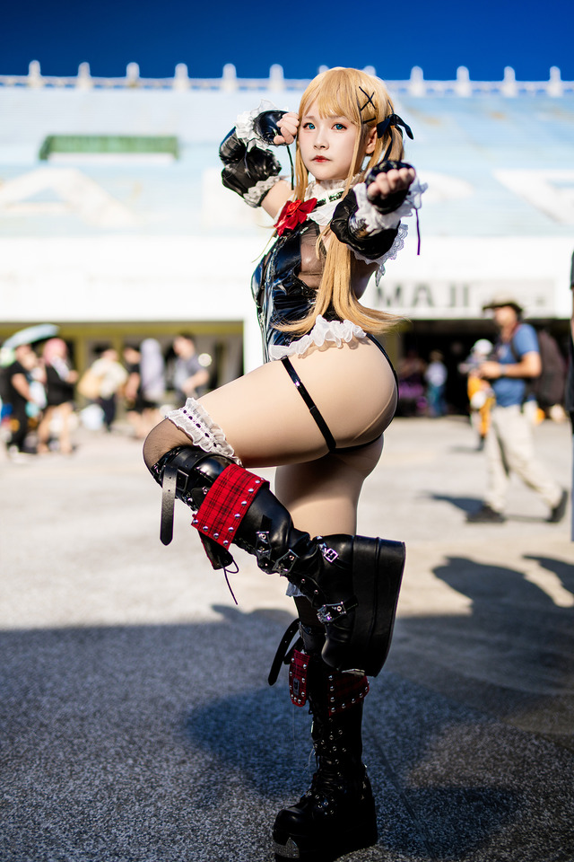 マリー・ローズ『DEAD OR ALIVE』／Ola Aphrodite（Instagram：olaaphrodite）【インドネシア】
