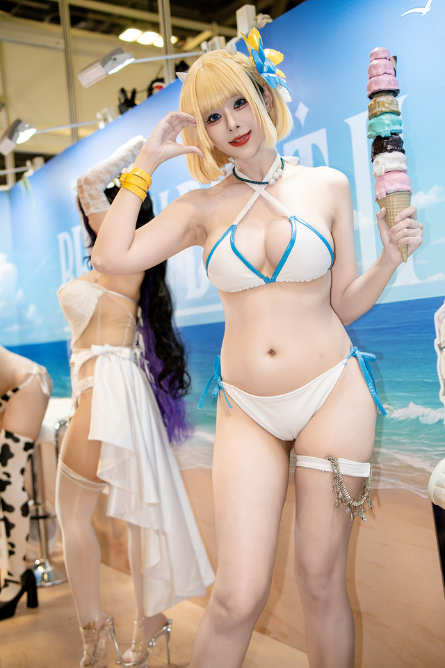 ユースティア『ブラウンダスト２』（企業ブース）／小空Sora（X：@konkon6927）【韓国】