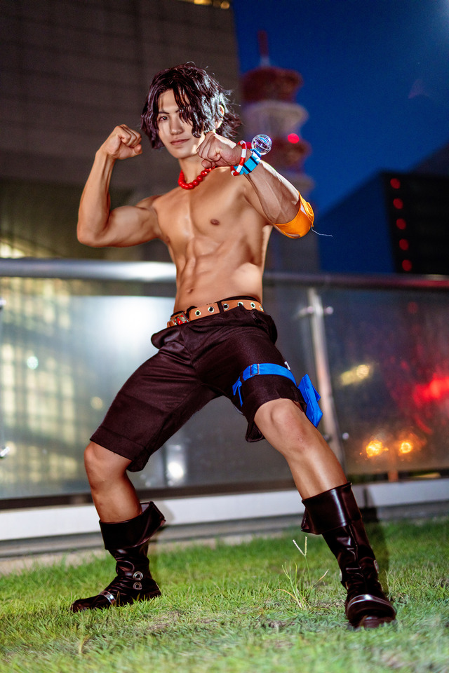 エース「ONE PIECE」／拳タロウ（X：@Light_Middle_K）