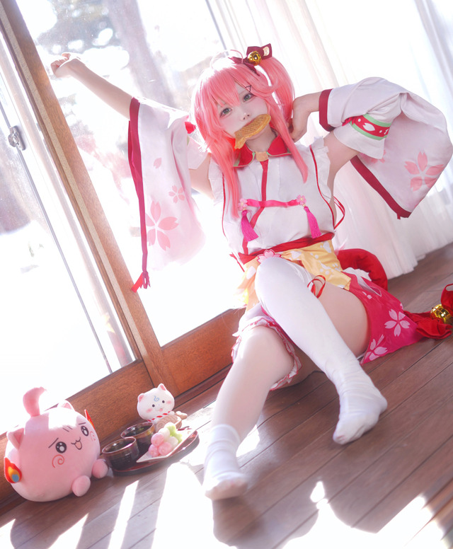 さくらみこ／日和みこと（X：@hiyori_cosplay）