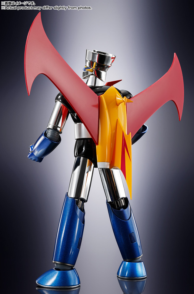 「マジンガーZ 革進」が元祖超合金を思わせる“シルバーメッキ仕様”で新登場！ロケットパンチや腹部ミサイルなどのギミックもバッチリ決まる
