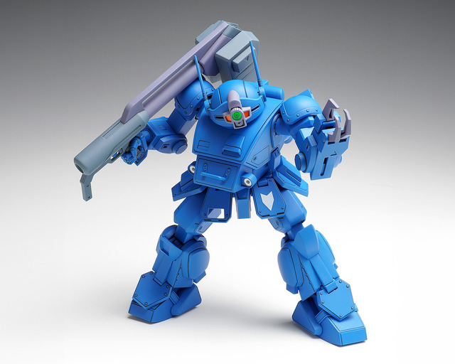 「装甲騎兵ボトムズ」より、プラモデル「ストライクドッグ［PS版］」が予約受付開始！初回限定生産版として立ちポーズの「イプシロン」フィギュアが付属