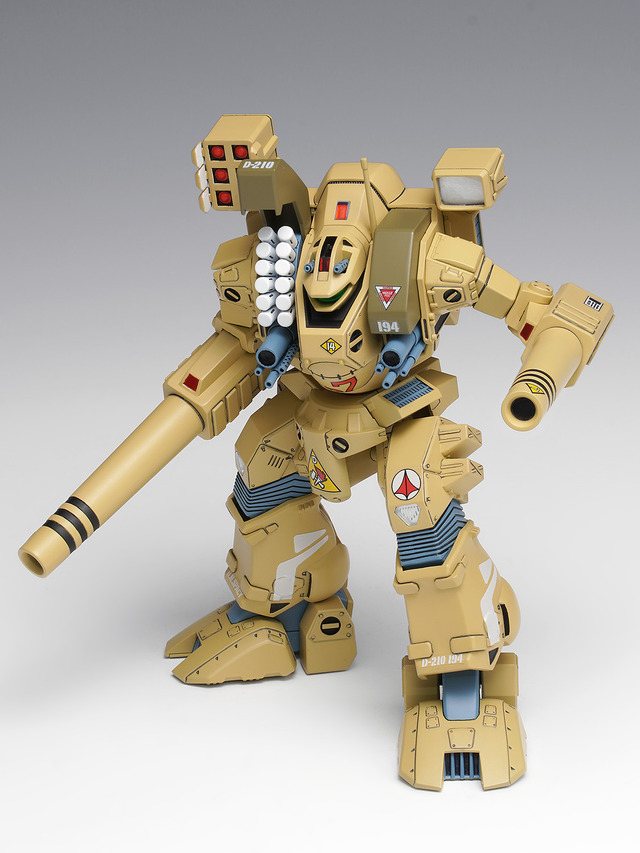 「超時空要塞マクロス」より「トマホーク」が1/100スケールプラモデル化！各関節はポリキャップによりフル可動