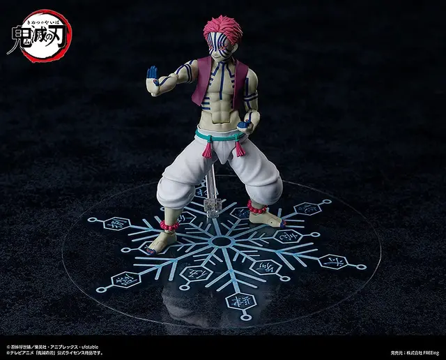 「鬼滅の刃」より「猗窩座」アクションフィギュアが再販！戦闘時に見せる狂気的な“嗤い顔”や、“破壊殺・羅針”プレートなど付属