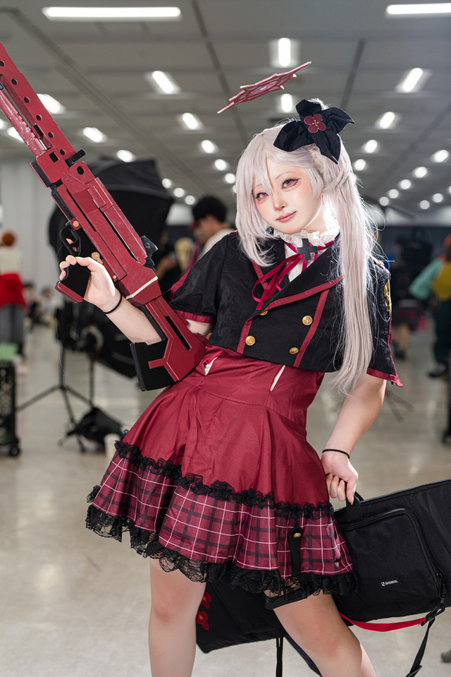 浅黄ムツキ『ブルーアーカイブ』／世界えるか（X：@Erukakundayo）