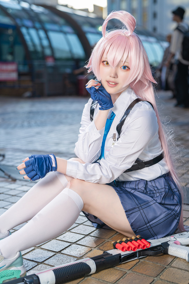 小鳥遊ホシノ『ブルーアーカイブ』／こさめ（X：@kosame_cccs）